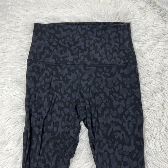 Lululemon Align Pant II 25" Wild Thing Camo Deep Coal Multi - Picture 2 of 6